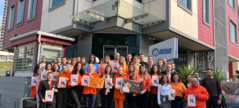 Hekim Holding Farkında: Lösemili Çocuklar Haftası’na Destek