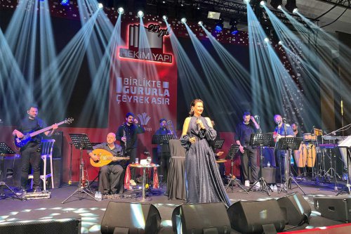 hekim-yapi-25-yilini-bayileriyle-kutladi-07